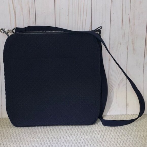 Vera Bradley Quilted Carson Mailbag Crossbody in Navy - Picture 2 of 5